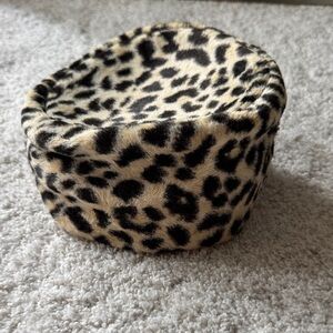 Vintage Leopard Print Faux Fur Hat